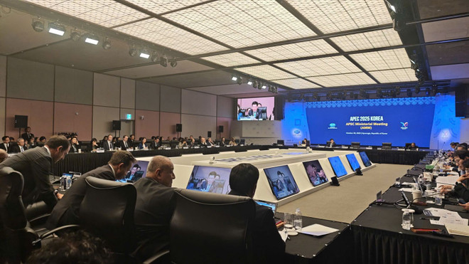 La 36ᵉ réunion conjointe des ministres des Affaires étrangères et de l’Économie (AMM 36) s’est tenue le 30 octobre à Gyeongju. Photo : moit.gov.vn.jpg vn2.jpg