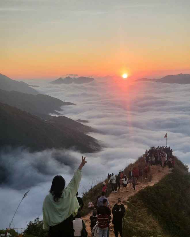 Mer de nuages à Ta Xua (Son La). Photo : Vietnam+ du-lich-2.jpg