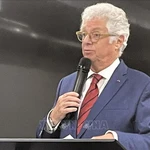 M. Antoine Pouillieute, ancien ambassadeur de France au Vietnam de 2001 à 2004. Photo : VNA 