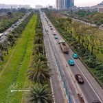 L'avenue Thăng Long à Hà Nội. Photo VNA