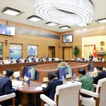 Lors de la conférence. Photo : VNA