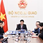 Photo : ministre vietnamien des Affaires étrangères