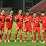 L'équipe féminine vietnamienne se prépare minutieusement, tant sur le plan technique que physique, en vue de la Coupe d'Asie 2026. Photo ; journal Lao Dong