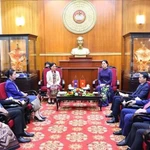 Lors de la rencontre. Photo : VNA