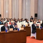 Le président de l’Assemblée nationale Trân Thanh Mân lors de la réunion. Photo : VNA