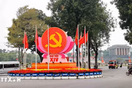 La communauté vietnamienne en Russie enthousiaste après le 14ᵉ Congrès national du Parti