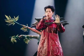 Duc Phuc triomphe à l'Intervision 2025 de Moscou avec sa performance épique