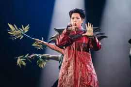 Duc Phuc triomphe à l'Intervision 2025 de Moscou avec sa performance épique