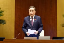 Le président de l'Assemblée nationale, Trân Thanh Mân, préside les séances de questions. Photo: VNA