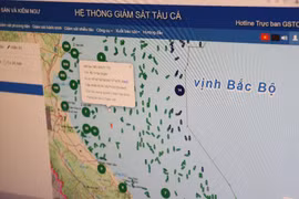 Surveillance des activités des navires de pêche grâce au système de surveillance des navires. Photo : VNA