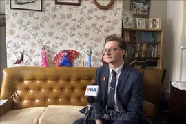 Kyril Whittaker, chercheur en histoire politique vietnamienne et membre du Parti communiste de Grande-Bretagne. Photo: VNA