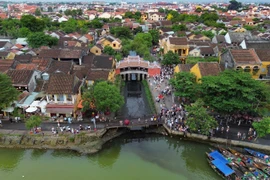 L'attrait éternel du patrimoine ne réside pas dans ses monuments immuables, mais dans sa vitalité au quotidien. Photo : Thanh Tung - VNA