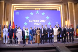 Des délégués participent à la célébration de la Journée de l’Europe 2026. Photo: VNA 