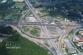 L'intersection Long Thanh relie l'autoroute Bien Hoa - Vung Tau et l'autoroute Ho Chi Minh Ville - Long Thanh - Dau Giay. Photo : VNA