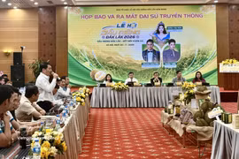 Conférence de presse sur le premier festival du durian de Dak Lak. Photo: VNA