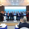 Des délégués à la cérémonie de lancement de l'Alliance des semi-conducteurs. Photo: VNA