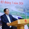 Le Premier ministre Pham Minh Chinh prend la parole lors de la réunion. Photo: VNA