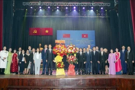 Cérémonie célébrant le 75ᵉ anniversaire de l'établissement des relations diplomatiques entre le Vietnam et la Chine (18 janvier) à Ho Chi Minh-Ville. Photo: VNA