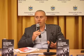 Le directeur de la maison d'édition Anteo Edizioni, Stefano Bonilauri. Photo: VNA