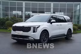 Les ventes de véhicules hybrides en hausse de 72 % en juillet. Photo: Bnews/VNA