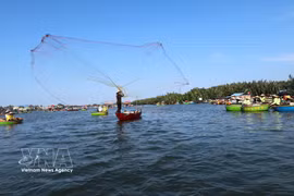 Da Nang : découverte du village de cocotiers de Cam Thanh en bateaux paniers