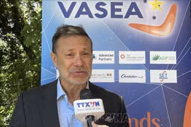 Andrew Goledzinowski, ancien ambassadeur d’Australie au Vietnam. Photo: VNA