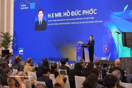 Le vice-Premier ministre Ho Duc Phoc au Forum des affaires et de l’investissement « EU – Vietnam Global Gateway ». Photo: VNA