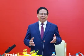 Le Premier ministre fixe cinq missions clés à l’Institut vietnamien des postes et télécommunications. Photo: VNA
