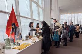 Le café vietnamien est très apprécié de visiteurs internationaux au siège des Nations Unies. Photo : VNA 