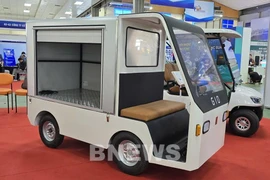Le GIO Tano 250, le premier mini camion électrique entièrement conçu et fabriqué au Vietnam. Photo: VNA