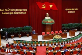 Clôture du 15e Plénum du Comité central du Parti communiste du Vietnam (13e mandat)