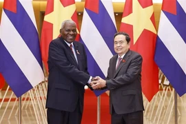Le Vietnam prend en haute considération et souhaite approfondir ses relations avec Cuba