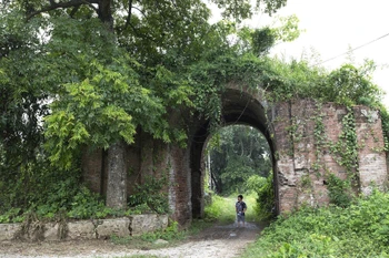 L’appellation « Citadelle de la dynastie des Mac » provient d’une tradition orale transmise par les habitants du hameau de Ba Lam. Photo : VNA