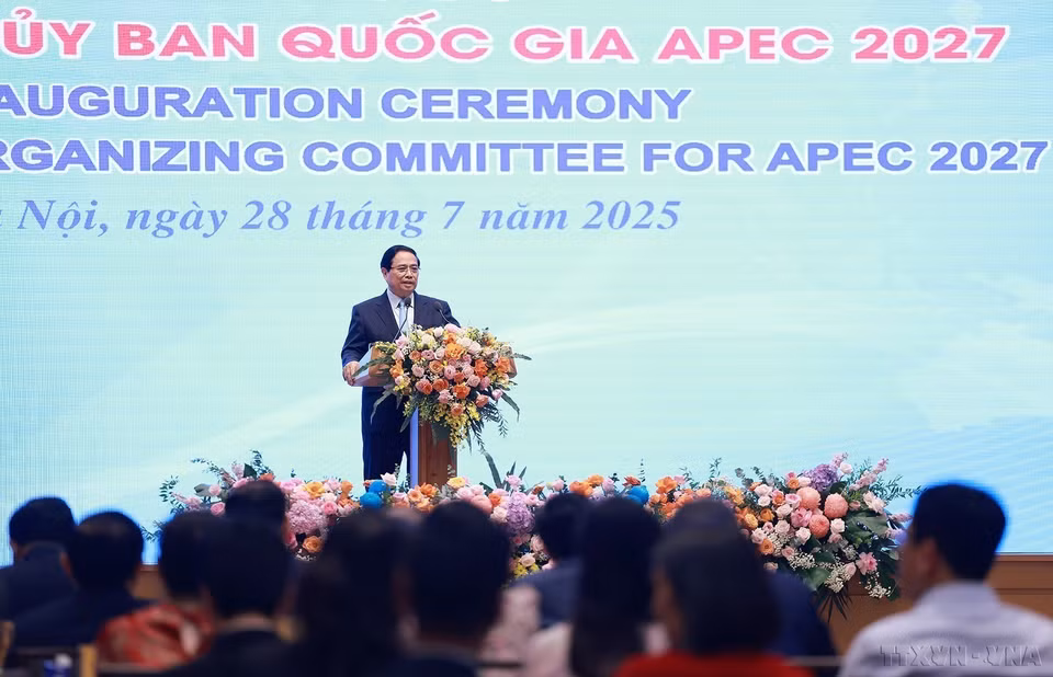 Le Premier ministre Pham Minh Chinh a pris la parole lors de la cérémonie d'annonce de la création du Comité national du Forum de coopération Asie-Pacifique 2027, en juillet 2025 à Hanoï. Photo : VNA