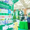 Avec plus de 3 000 stands nationaux et internationaux, la Foire d’Automne 2025 réunit des entreprises de 34 pays, illustrant le dynamisme et l’ouverture de l’économie vietnamienne. Photo: VNA