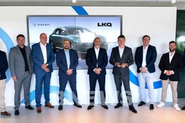 Le 2 mai, VinFast a annoncé une coopération stratégique avec LKQ Netherlands afin de développer son réseau de services de maintenance et d’après-vente pour véhicules électriques sur l’ensemble du territoire néerlandais. Photo: bnews.vn
