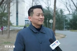 Le professeur Qu Qiang, de l’Université Minzu de Chine. Photo: VNA