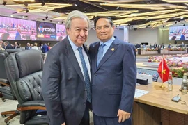Le Premier ministre Pham Minh Chinh et le Secrétaire général des Nations unies, Antonio Guterres. Photo: VNA