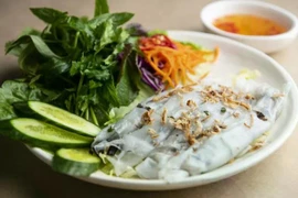 "Bánh cuốn" au restaurant Lady Chu.
