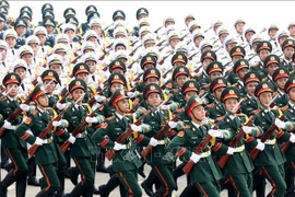 Le Bloc d’honneur de l’Armée de terre, de la Marine et la Défense aérienne – Armée de l’air. Photo : VNA