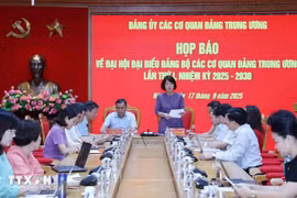 Panorama de la conférence de presse. Photo: VNA