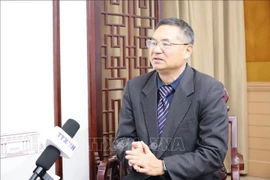 Le professeur et docteur Cheng Hanping, directeur du Centre d’études sur le Vietnam de l’Université des technologies du Zhejiang (Chine). Photo: VNA