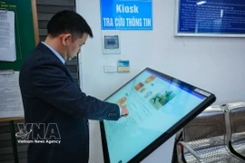 Le modèle de poste-frontière intelligent permet d’augmenter la capacité et l’efficacité du dédouanement. Photo: Modèle de poste-frontière intelligent au poste-frontière international routier n° II de Kim Thanh, Lao Cai - VNA