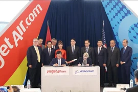 Le président Luong Cuong à la cérémonie de livraison d’un avion Boeing à Vietjet. Photo: VNA