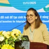 Anupa Rimal Lamichhane, spécialiste principale régionale en matière de changement climatique et d'environnement, Division Asie et Pacifique, présente un aperçu du projet. Photo : baovinhlong.com.vn
