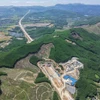 Le tunnel n°1, long de 610 mètres et faisant partie du tronçon Quang Ngai-Hoài Nhon de l’autoroute Nord-Sud à l’est, a été ouvert à la circulation. Photo: VNA