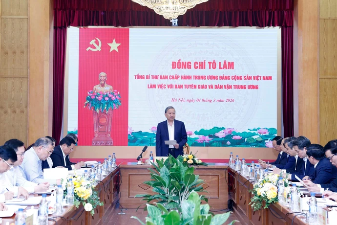 Le secrétaire général du Parti communiste du Vietnam, To Lam, s'exprime. Photo: VNA