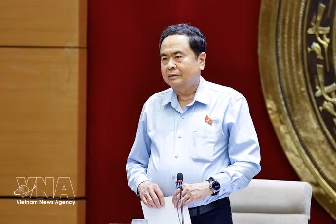 Le présidente de l'Assemblée nationale (AN) Tran Thanh Man s'exprime lors de la séance de travail. Photo : VNA