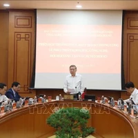 Le secrétaire général To Lam, président du Comité de pilotage central pour la science, la technologie, l'innovation et la transformation numérique, a présidé une réunion dudit Comité permanent tenue le 29 mai à Hanoï. Photo: VNA