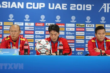 L'entraîneur Park Hang-seo en conférence de presse avant le match Vietnam-Irak